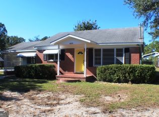 217 Fowler St, Swainsboro, GA 30401