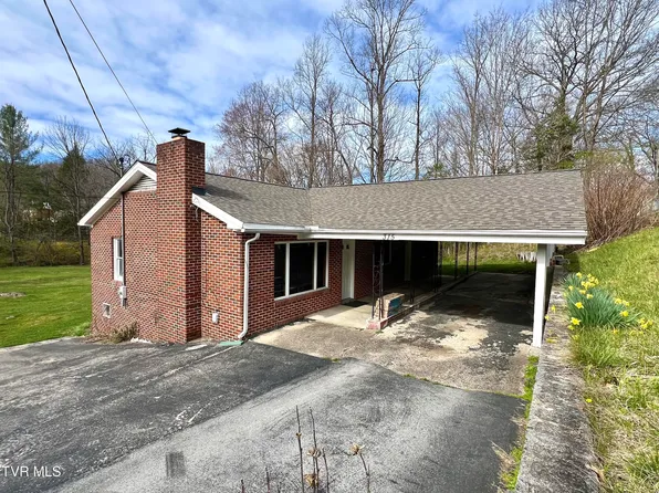 315 Fox Town Rd, Clintwood, VA 24228