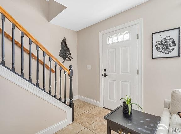 3rd image of 10 Brittany Ct