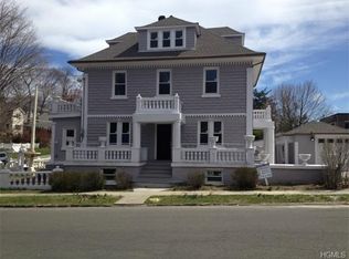 2 Alida St, Scarsdale, NY 10583