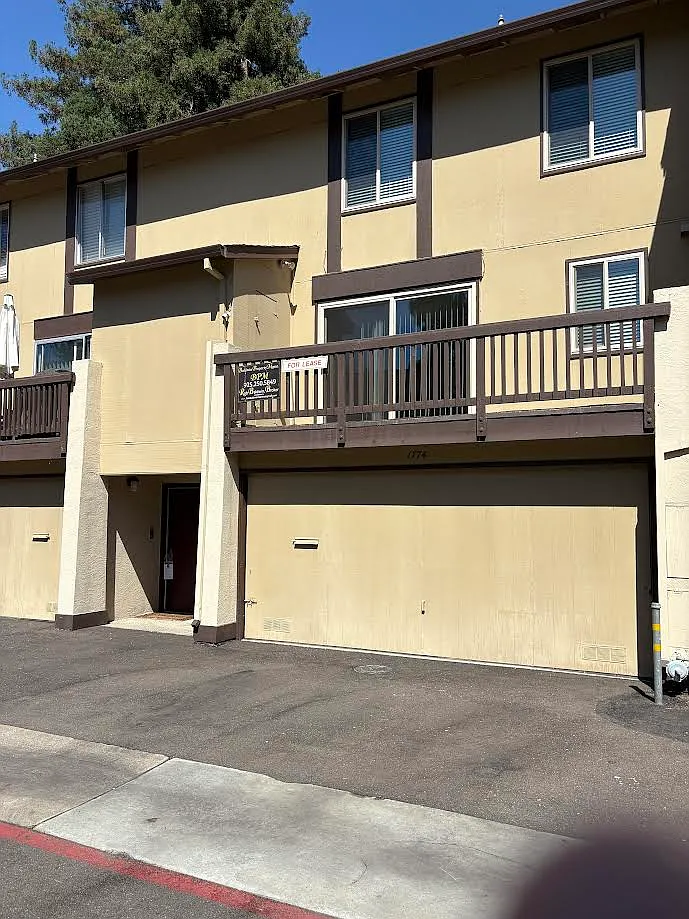 1774 Gazelle Way photo 1