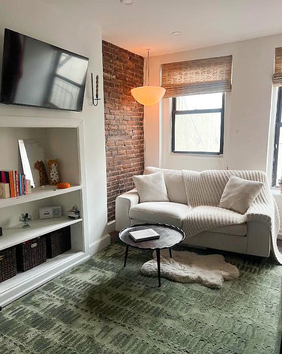 1st image of 21 Essex St APT 13