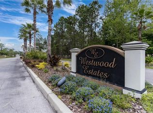 8631 Spring Forest Ln, Wesley Chapel, FL 33544