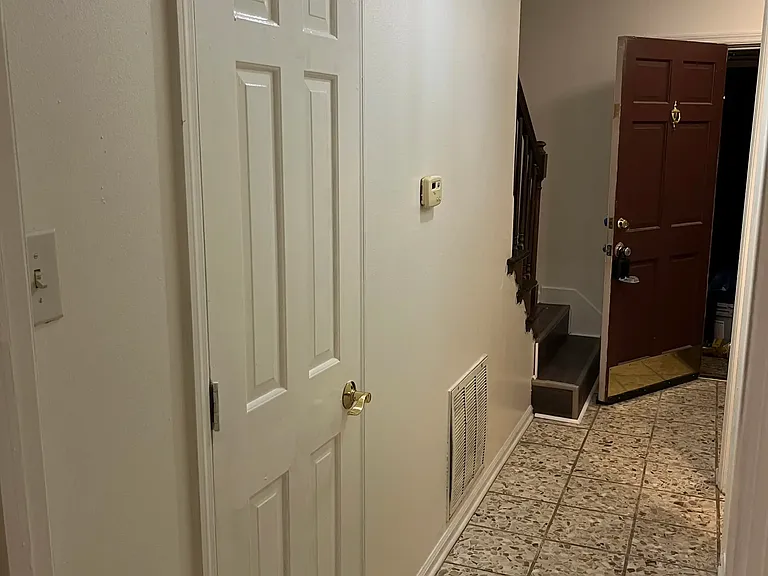 8 Lisa Ct — Photo 16