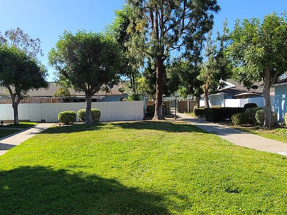 2nd image of 10117 Gunn Ave #C1