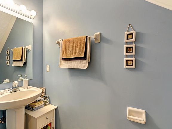 5th image of 3415A 1st Ave