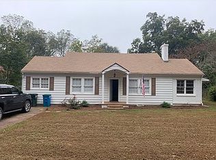 62 S Victoria St, Commerce, GA 30529