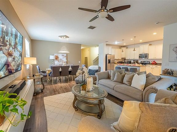 4th image of 2230 ROMANUM DRIVE