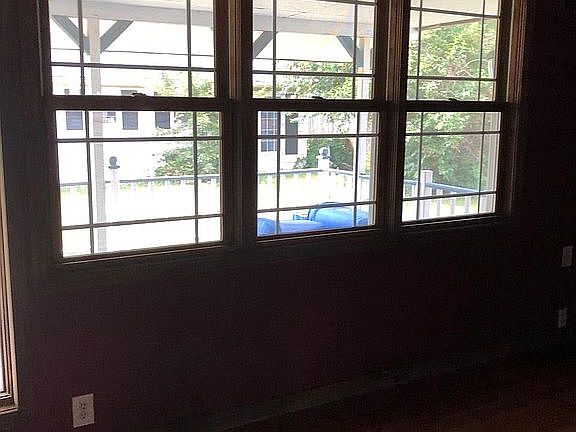 Full wall of windows & doors