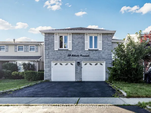29 Mikado Cres N, Brampton, ON L6S 3R4