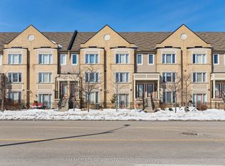 2895 Hazelton Pl #8, Mississauga, ON L5M 0S4