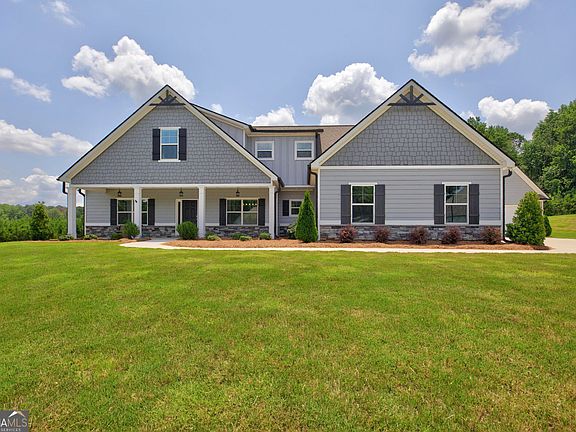 2nd image of 48 Starr Pl