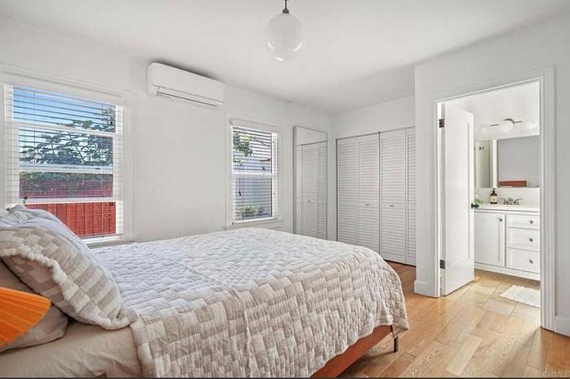 1st image of 4045 W 29th St