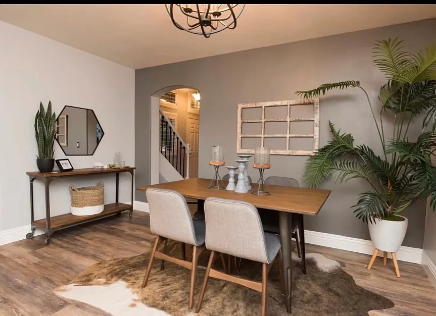 4 bed, 1556 sqft, $4,300 — Photo 3