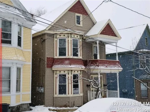 961 University Pl, Schenectady, NY 12308