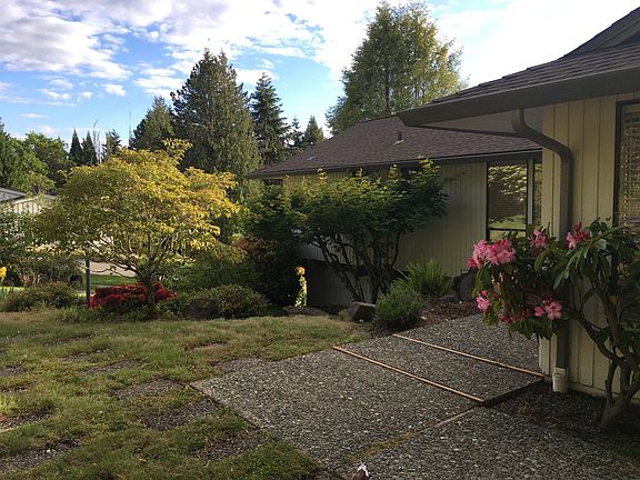 2nd image of 1409 88th Ave NE