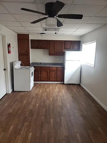 130 Clark St Photo 1