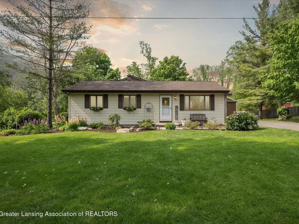 5962 Grace Hwy, Sunfield, MI 48890