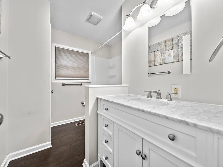 819 Pleasant Dr — Photo 18