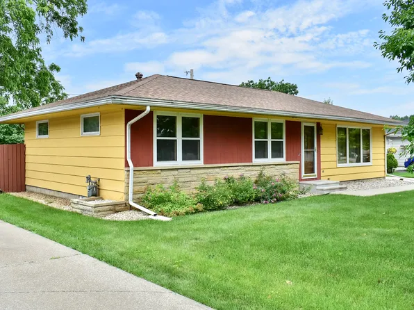 731 Clarks Ln, Winona, MN 55987