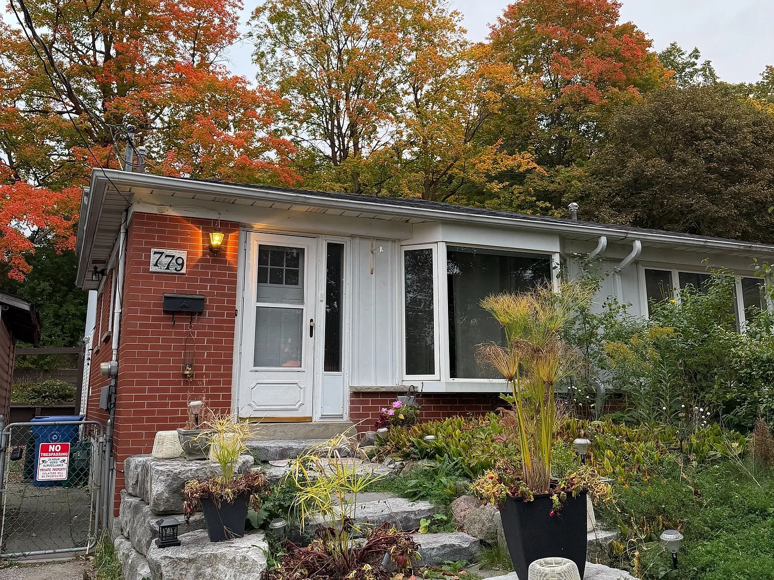 2 bed, $2,300 — Photo 1
