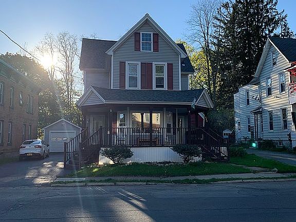 2nd image of 326 Locust Ave