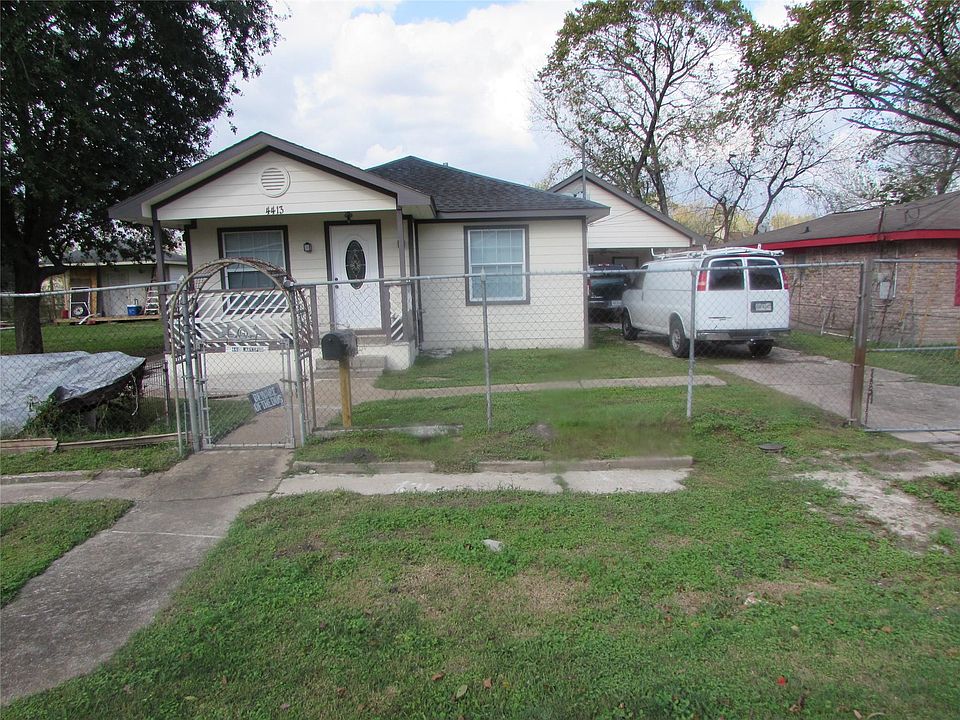 1st image of 4413 Larkspur St