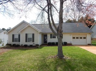 1568 Forest Glen Dr, Rock Hill, SC 29732