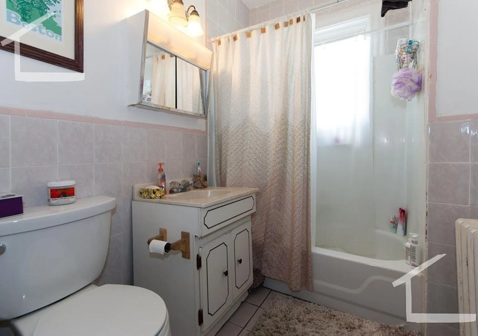 Huge 4 bed in Oak Square — Photo 3