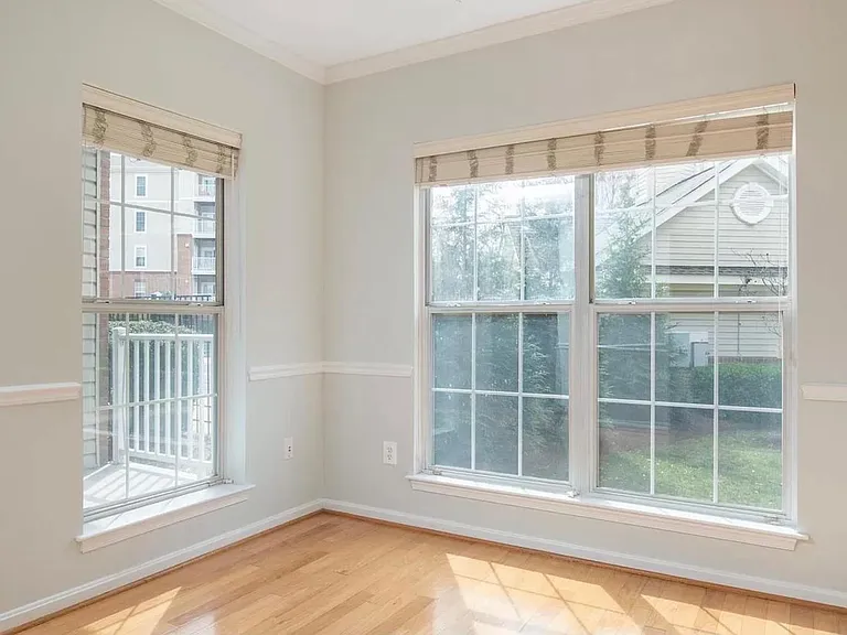 7000 Falls Reach Dr #102 — Photo 18
