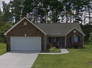 310 Walnut Crossing Dr, Whitsett, NC 27377