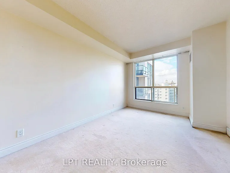 10 Delisle Ave #1011 — Photo 11