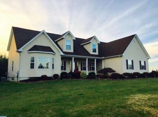 206 Apple Tree Ln, Middletown, DE 19709