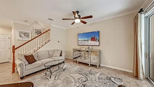 8128 Villa Grande Ct — Photo 3