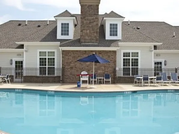 The Apartments At Weatherby