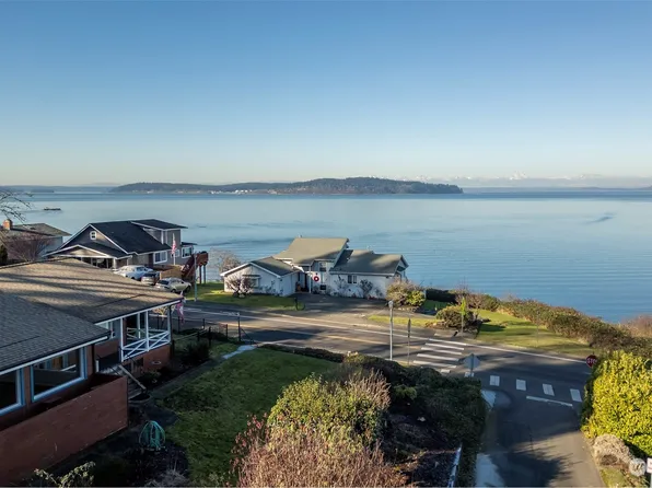 2014 Lafayette Street, Steilacoom, WA 98388