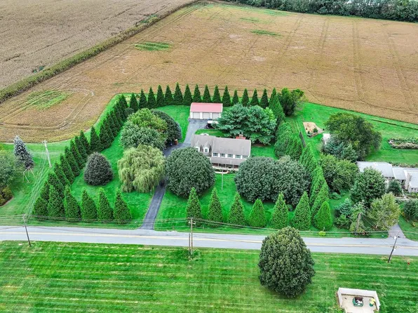 1420 Old Rohrerstown Rd, Lancaster, PA 17603