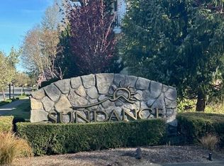 23943 NE 115th Lane #204, Redmond, WA