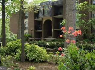 3366 Woodburn Rd APT 13, Annandale, VA 22003