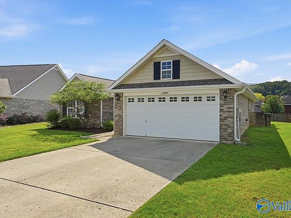 3rd image of 4805 Canterwood Dr SE