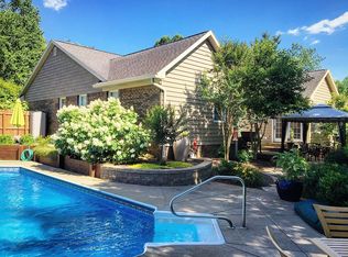 5455 Oakwood Dr, Newburgh, IN