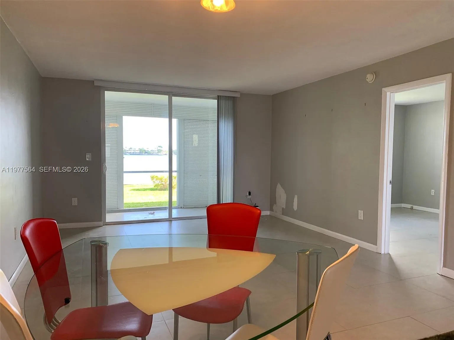 Point East Sec 4 Condo — Photo 3