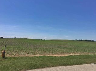 319 Little John Rd, Estherville, IA 51334
