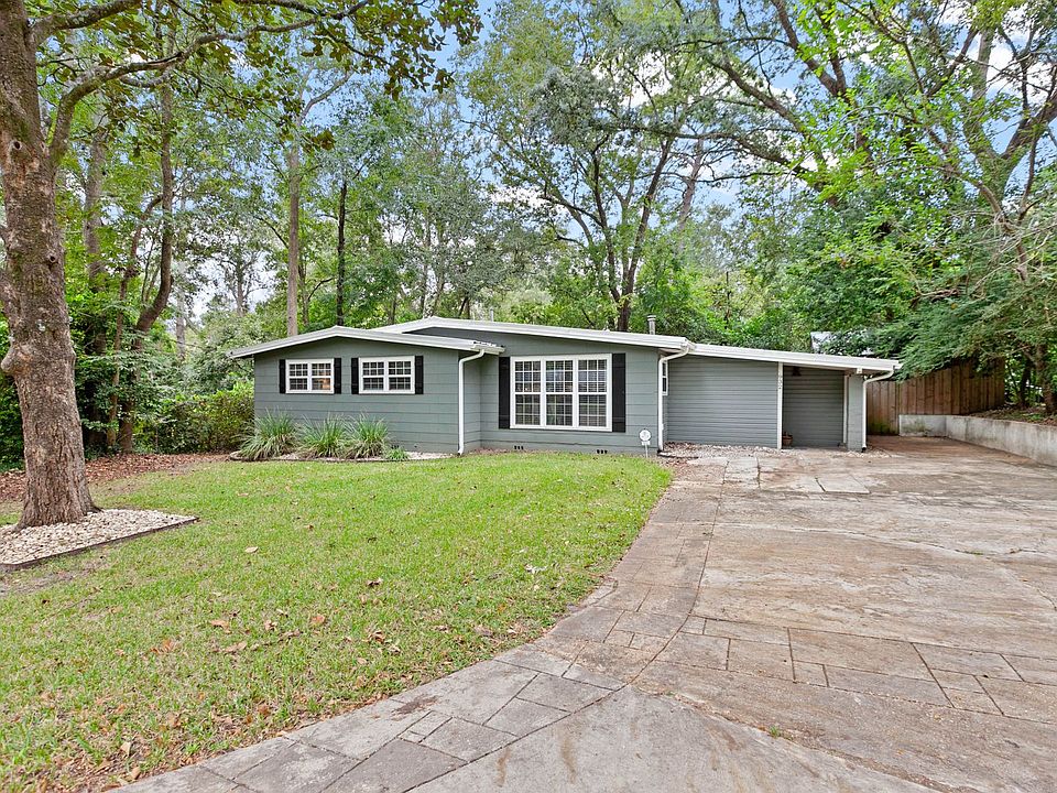 1st image of 932 Spottswood Dr