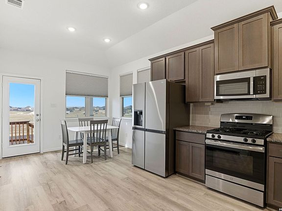 5th image of 9532 Griffith Run