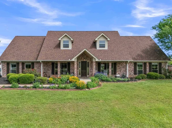 350 Julius Davis Ln, Marshall, TX 75672
