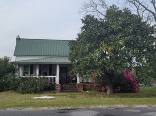154 Broad St, Sale City, GA 31784