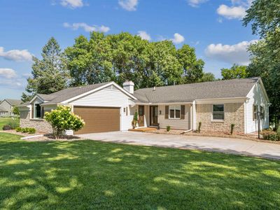 1329 Oak Park Blvd, Cedar Falls, IA, 50613