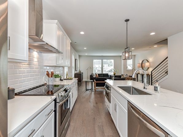 charlotte-north-carolina-448464056 picture