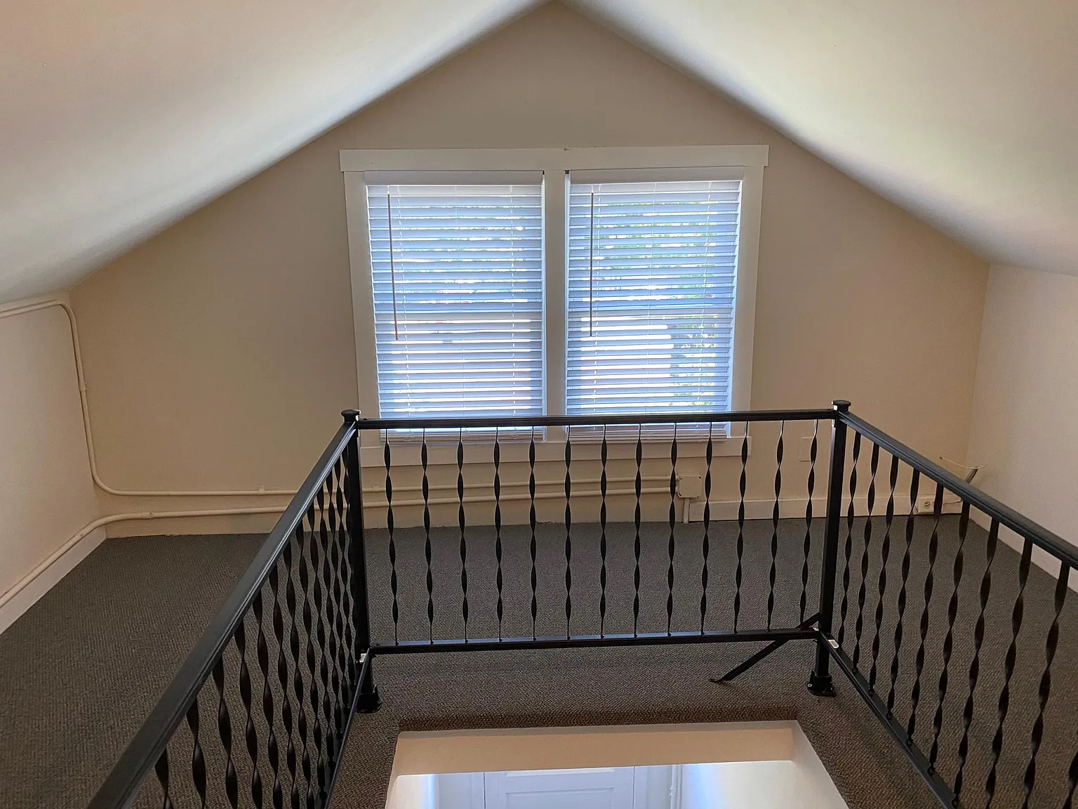 Studio, 500 sqft, $895 — Photo 3